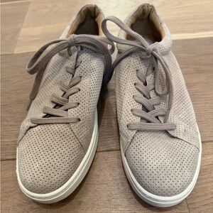 Brand new ladies sofft Casual Sneakers size 8
